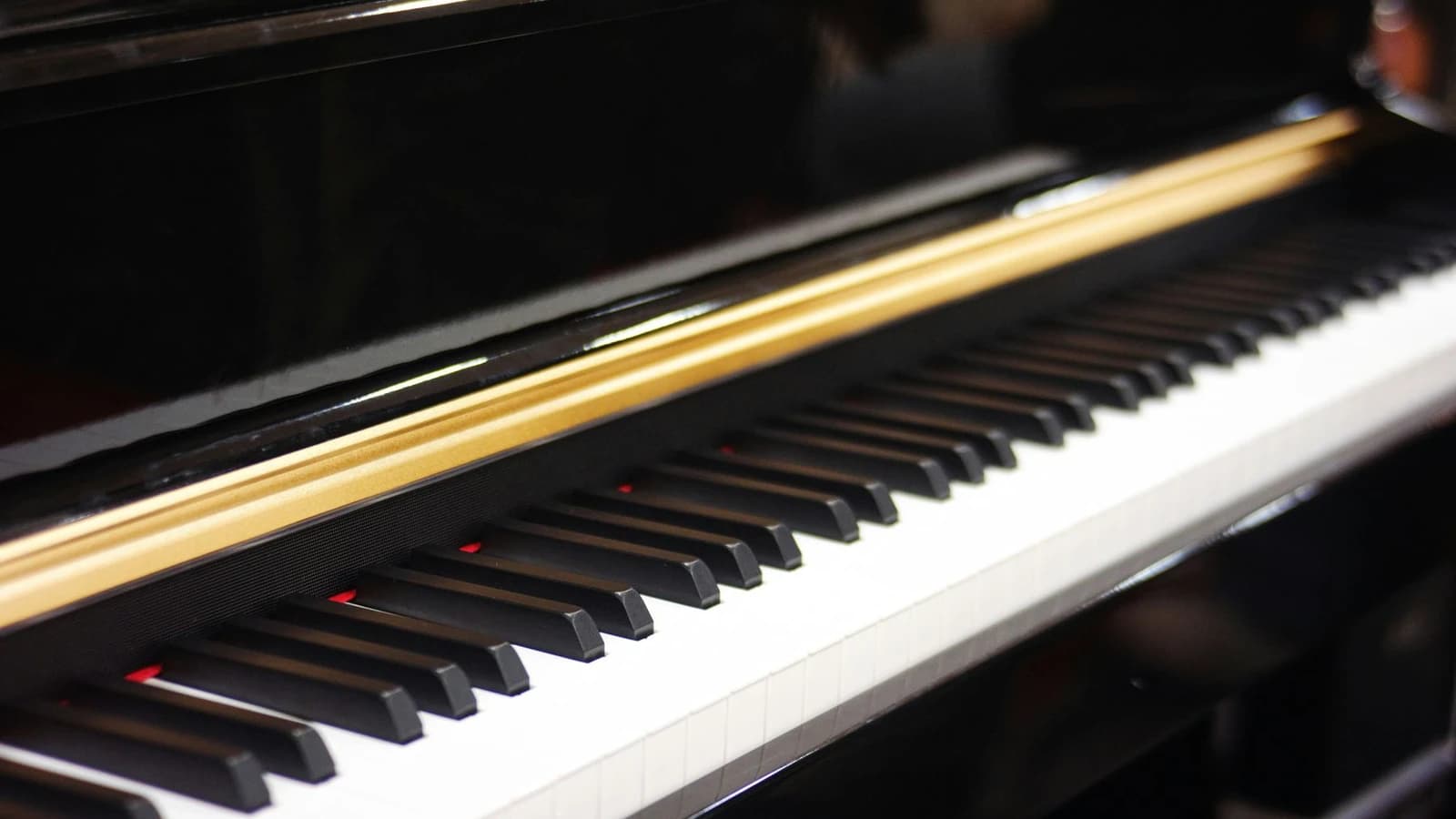 Piano Scales That Help Your Repertoire: From Pattern to Phrase